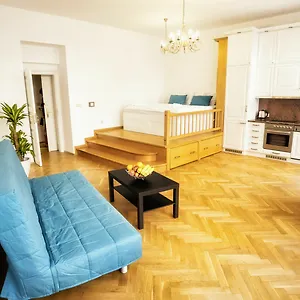  Apartamento By The Old Town Square